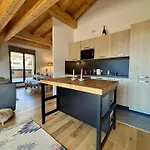 Soldanelles A15 : Votre Cocon Lumineux Au Centre De Apartmán