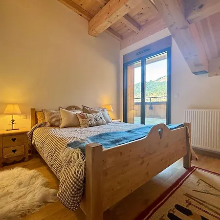 Soldanelles A15 : Votre Cocon Lumineux Au Centre De Châtel